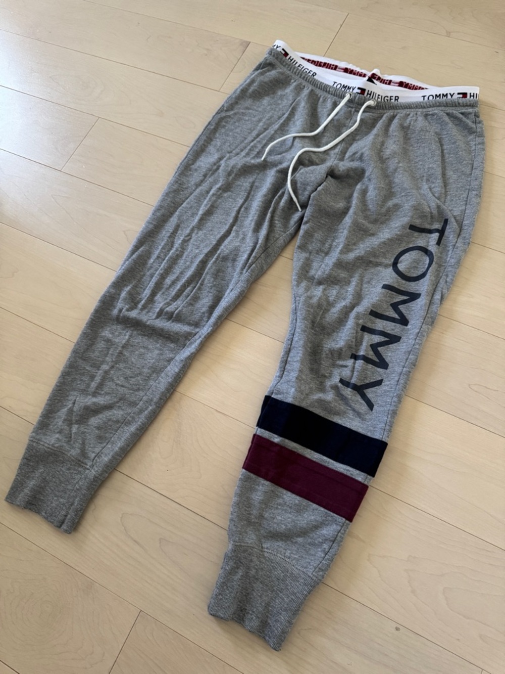 Tommy Hilfiger Women's Gray Logo Jogger Pants